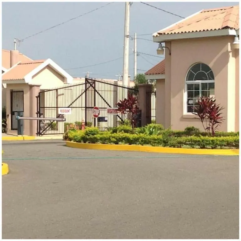 Williams House Villa Central Village 0*,  Jamaica